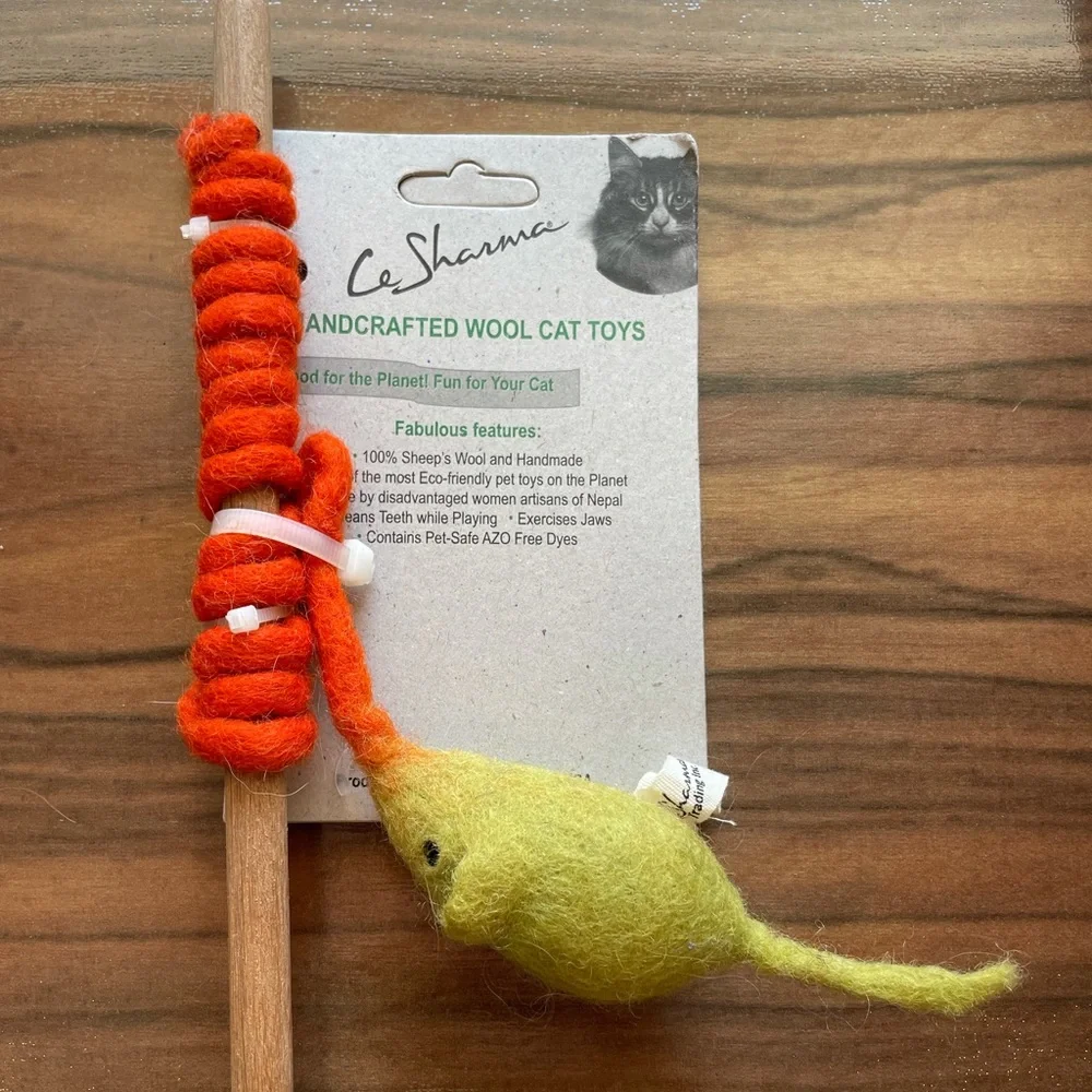 Le Sharma Wool Cat Teaser Toy
